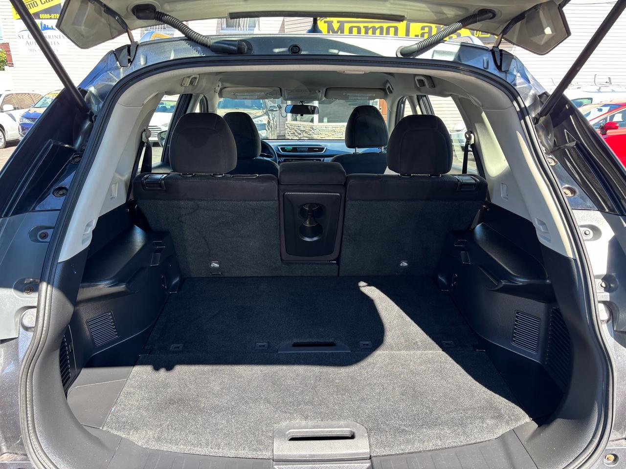 2014 Nissan Rogue S Photo