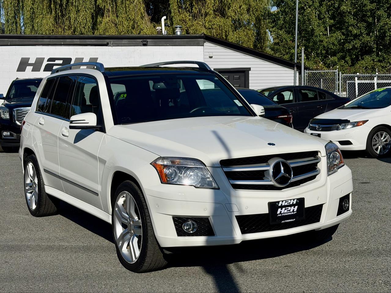 2011 Mercedes-Benz GLK-Class FINANCING AVAILABLE Photo3