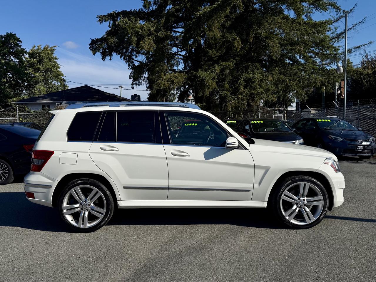 2011 Mercedes-Benz GLK-Class FINANCING AVAILABLE Photo4