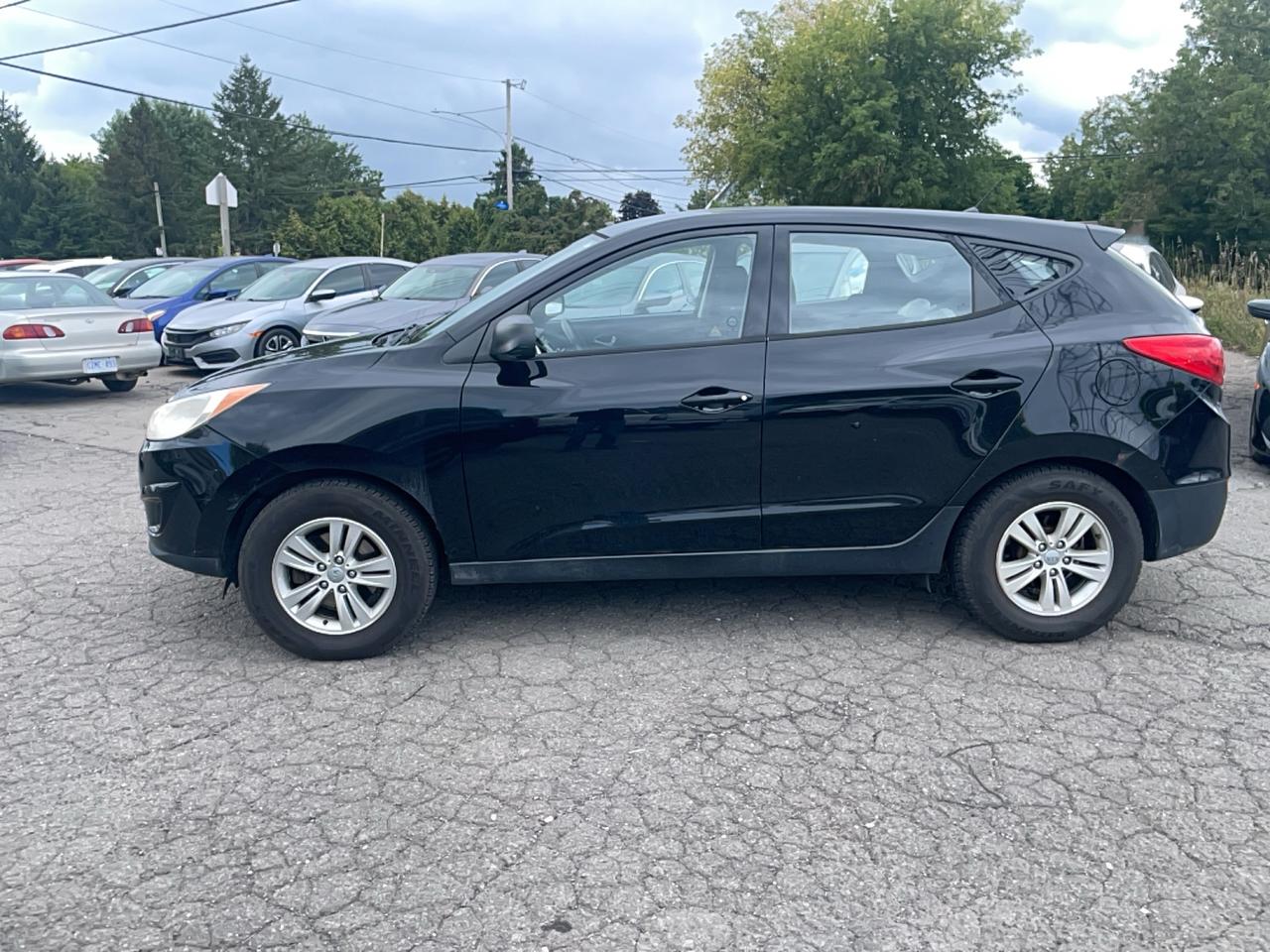 2011 Hyundai Tucson GL Photo
