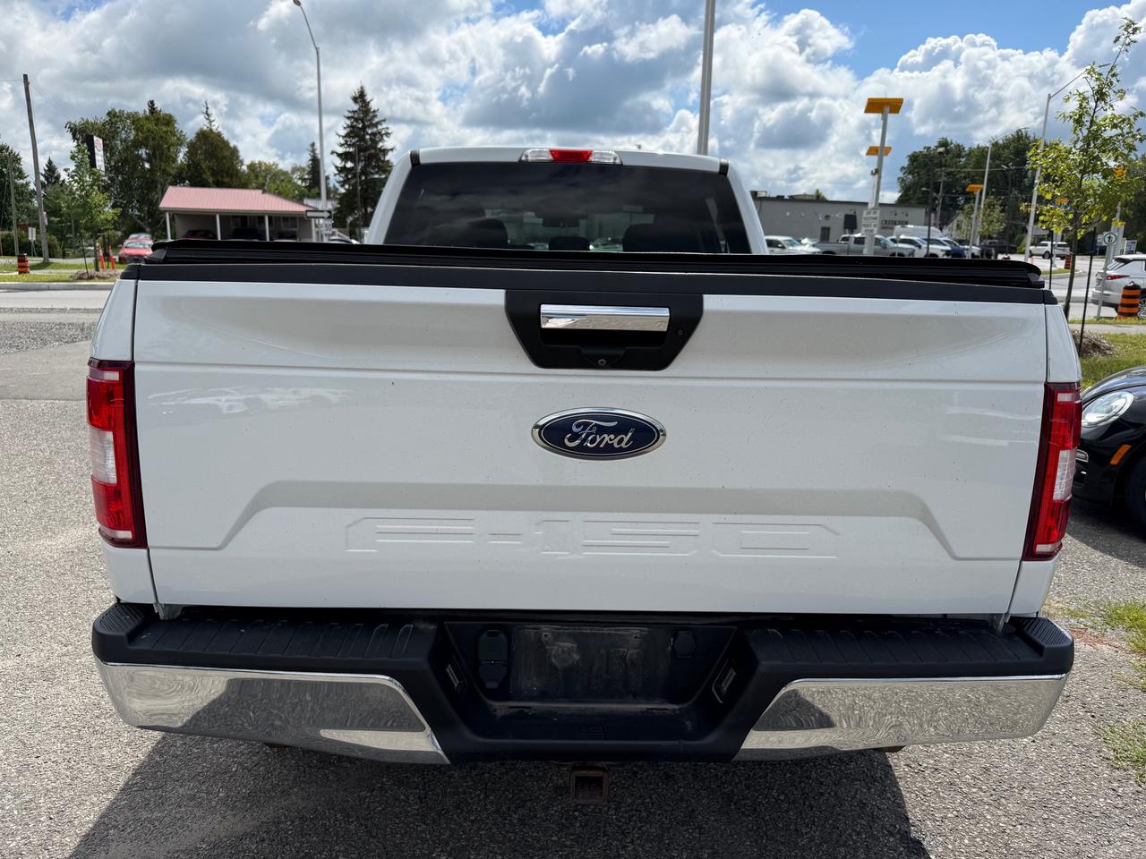 2018 Ford F-150 XLT Bluetooth! Photo