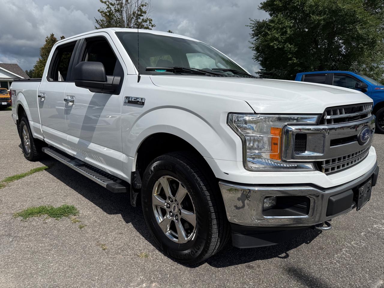 2018 Ford F-150 XLT Bluetooth! Photo
