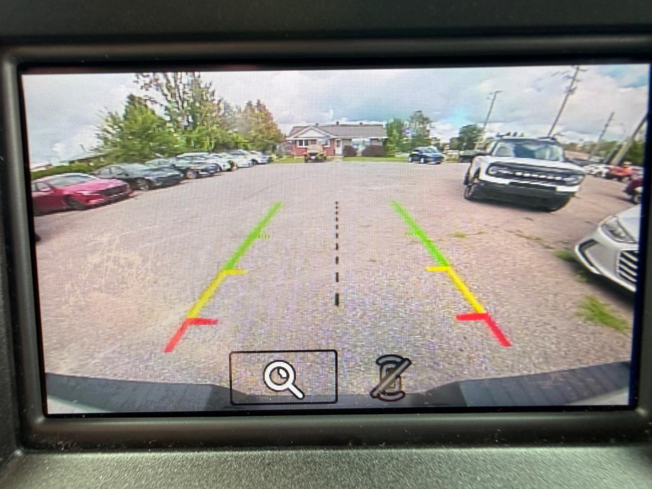 2018 Ford F-150 XLT Bluetooth! Photo
