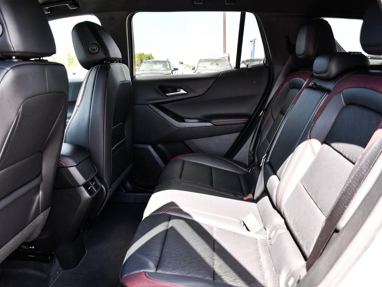 2027 Chevrolet Equinox RS Photo