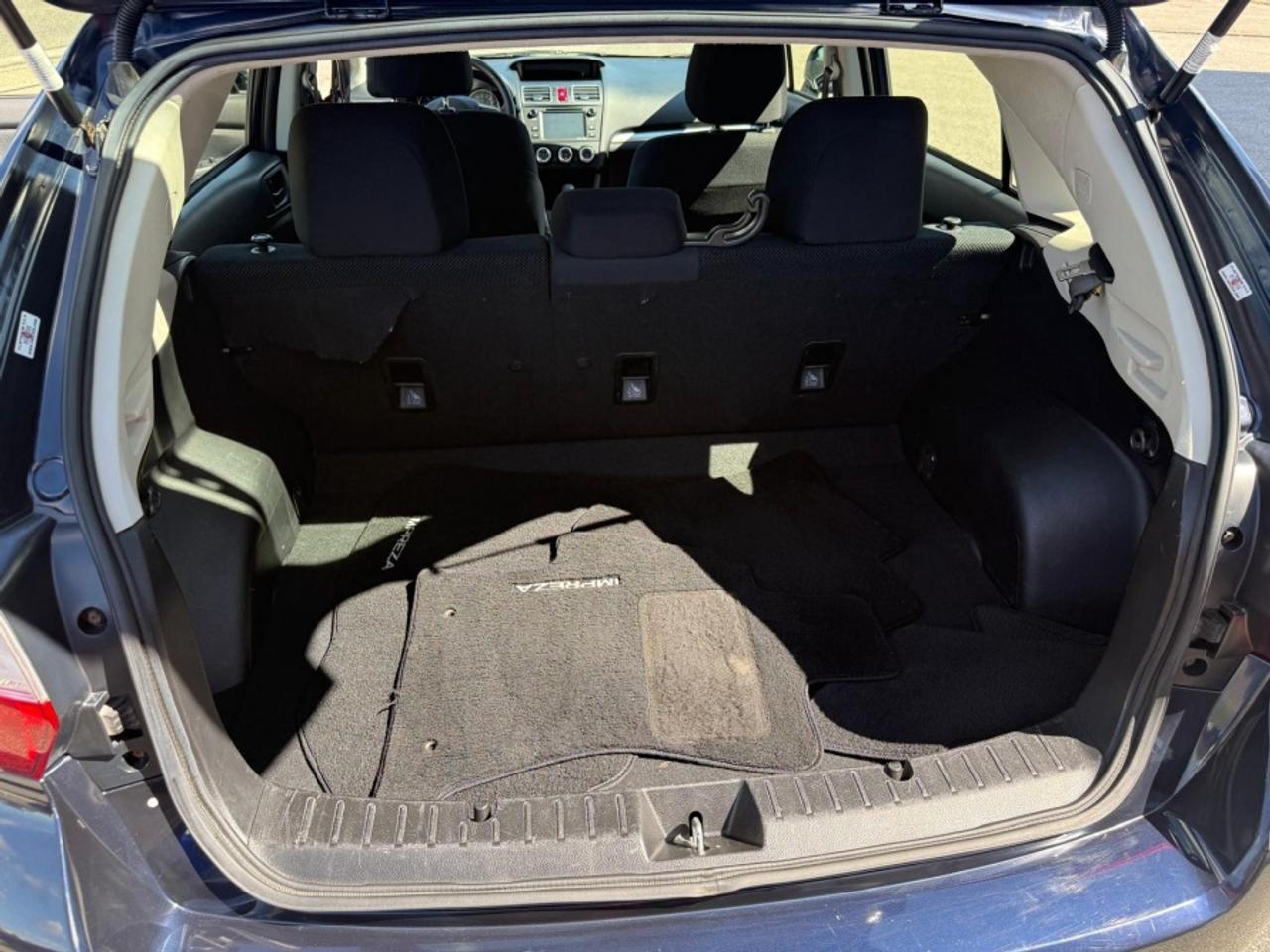 2015 Subaru Impreza 2.0i AWD /automatic /rear camera /bluetooth Photo