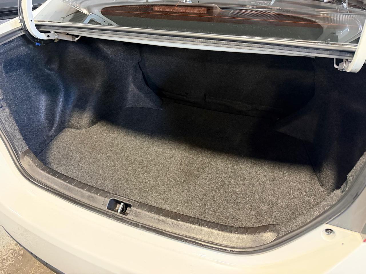 2019 Toyota Corolla SE CVT  | SUNROOF | LEATHER | 1.8 L | 4 CYL Photo