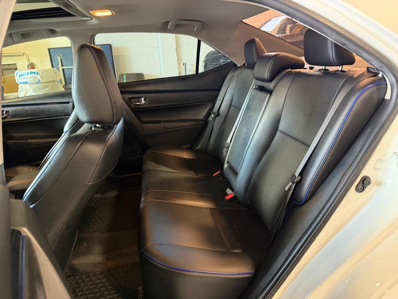 2019 Toyota Corolla SE CVT  | SUNROOF | LEATHER | 1.8 L | 4 CYL Photo