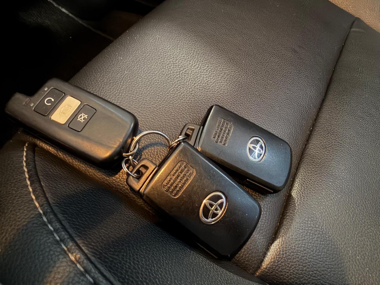 2019 Toyota Corolla SE CVT  | SUNROOF | LEATHER | 1.8 L | 4 CYL Photo
