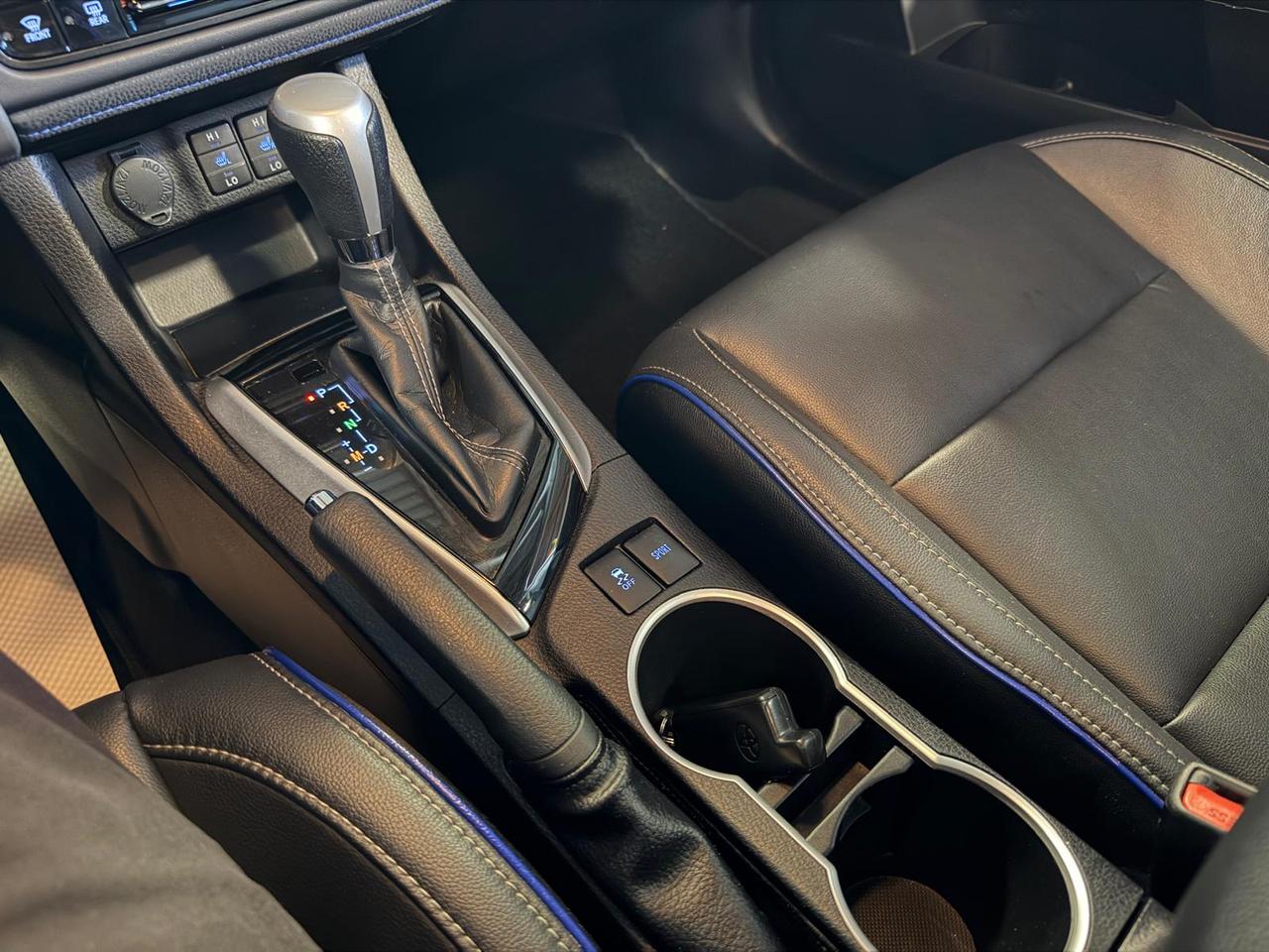 2019 Toyota Corolla SE CVT  | SUNROOF | LEATHER | 1.8 L | 4 CYL Photo