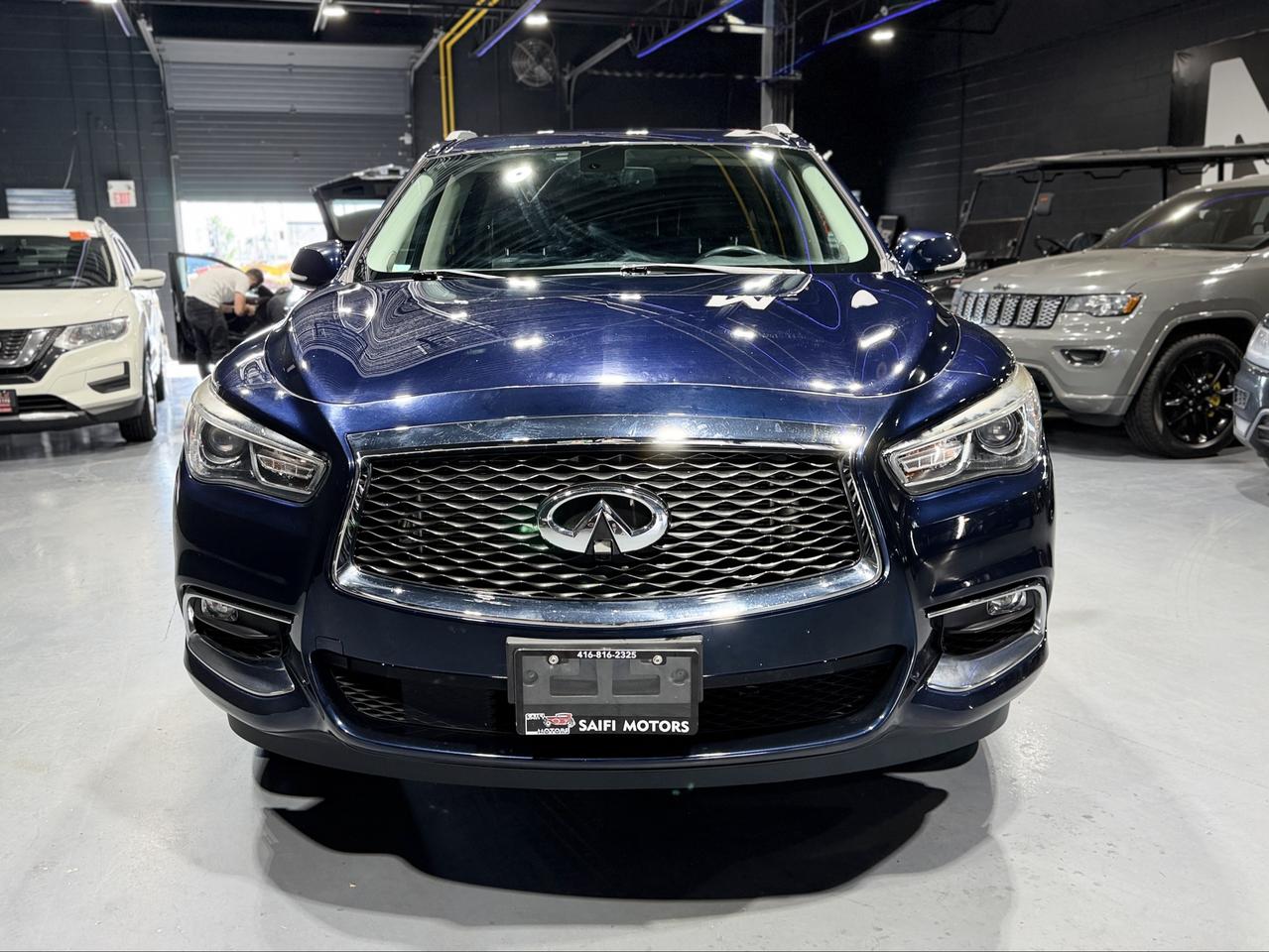 2017 Infiniti QX60 LUXURY - Photo #2