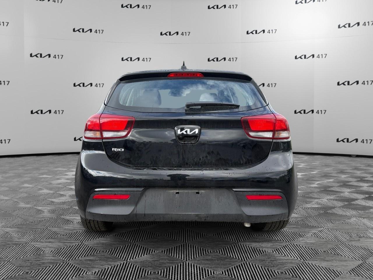2023 Kia Rio 5-Door (5) EX Premium IVT Photo3