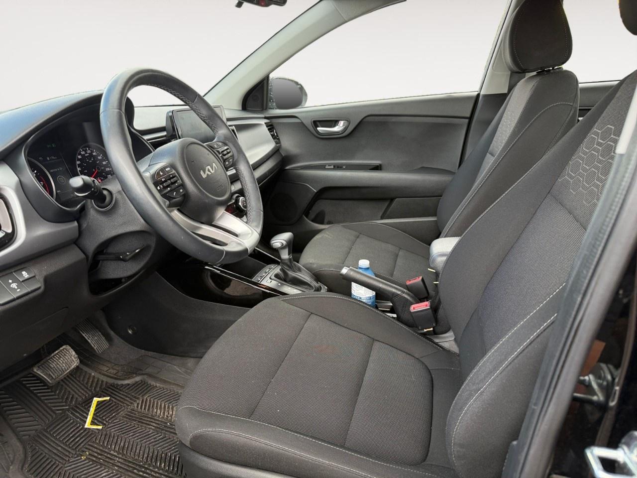 2023 Kia Rio 5-Door (5) EX Premium IVT Photo