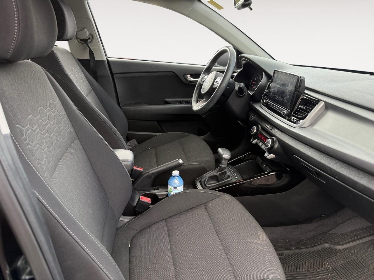 2023 Kia Rio 5-Door (5) EX Premium IVT Photo