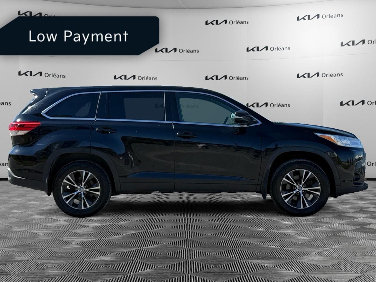 2019 Toyota Highlander Awd Le Photo