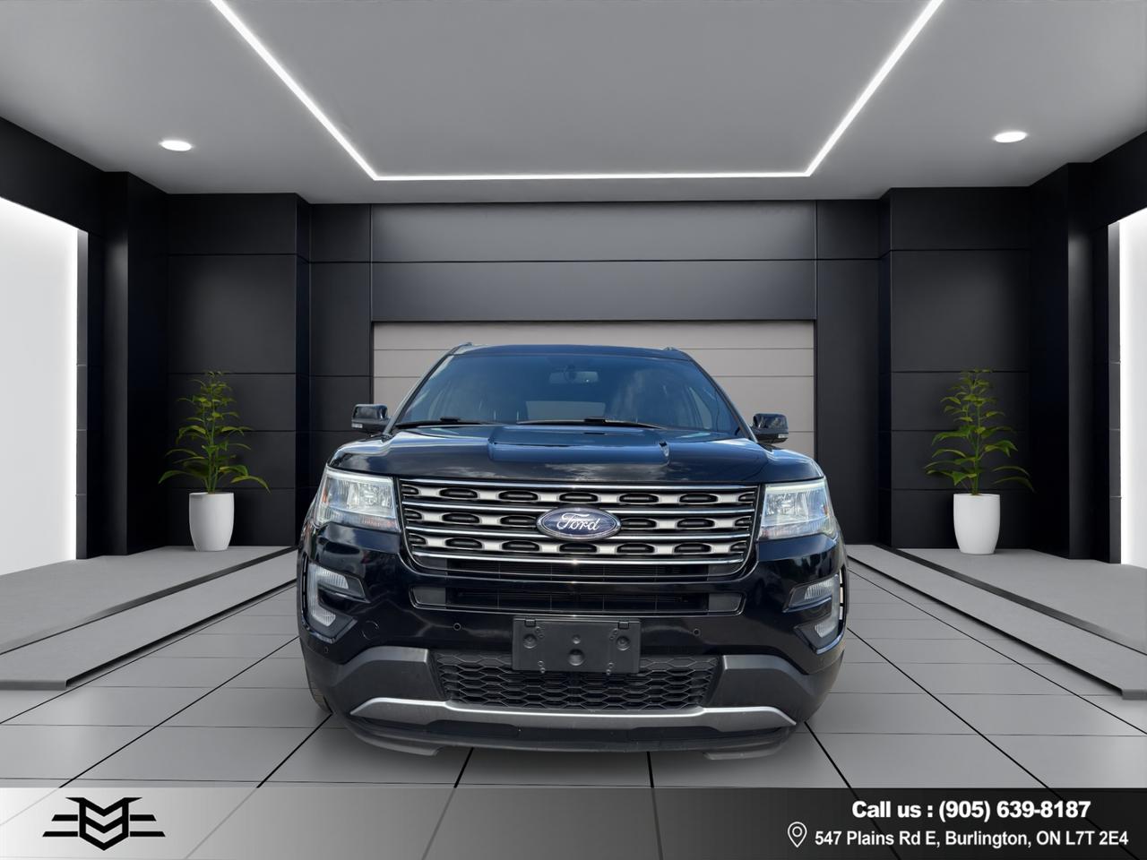 2017 Ford Explorer XLT - V6 - Navigation System - Backup Camera !!!! Photo1