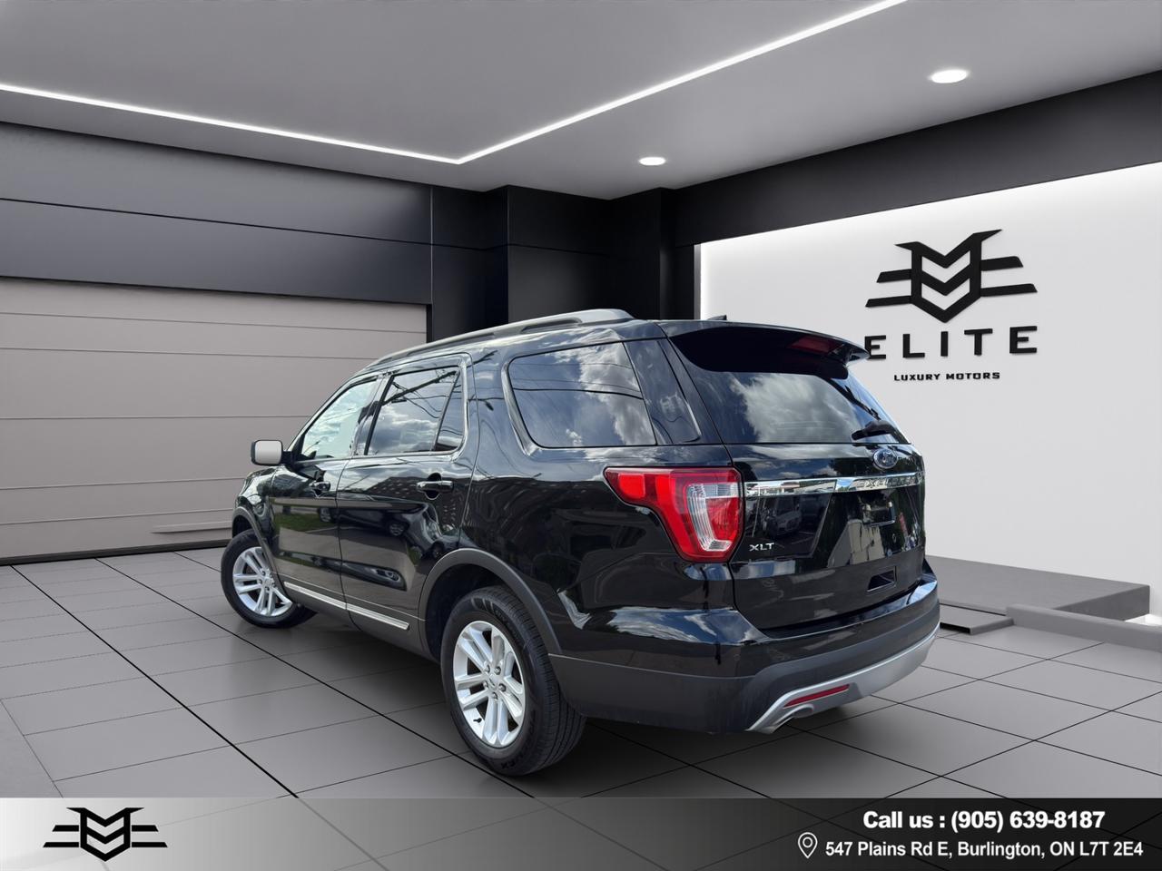 2017 Ford Explorer XLT - V6 - Navigation System - Backup Camera !!!! Photo