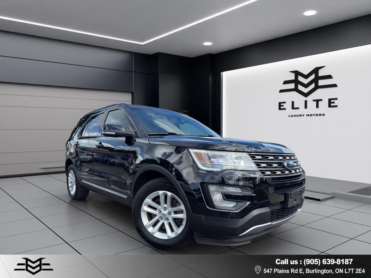 2017 Ford Explorer XLT - V6 - Navigation System - Backup Camera !!!! Photo