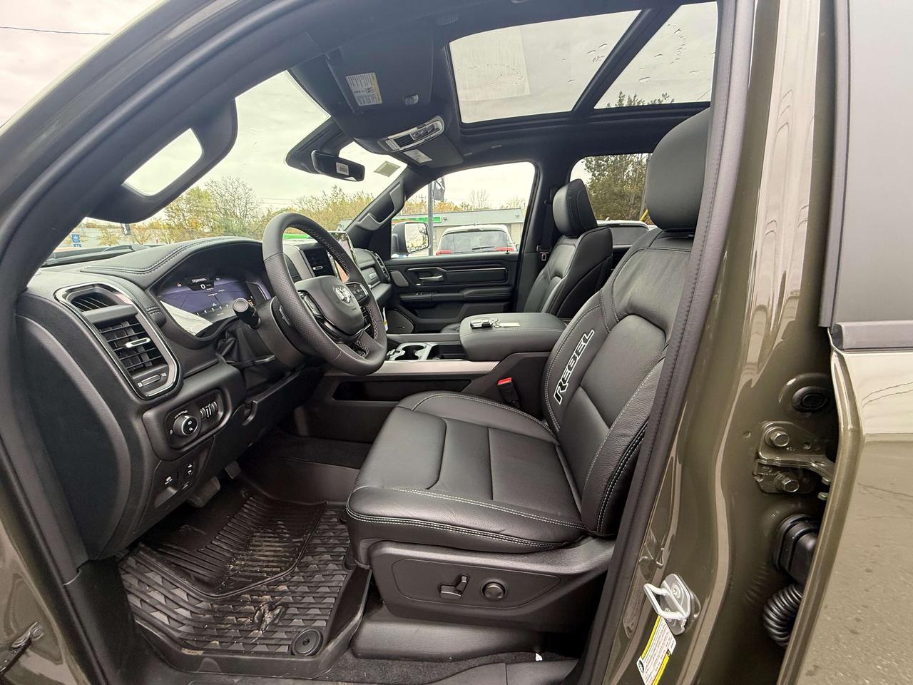 2027 RAM 1500 Rebel CREW CAB 4X4 Photo