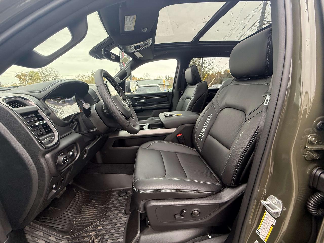 2027 RAM 1500 Rebel CREW CAB 4X4 Photo
