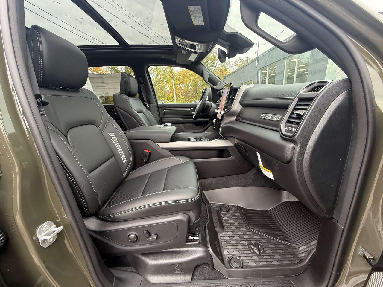 2027 RAM 1500 Rebel CREW CAB 4X4 Photo