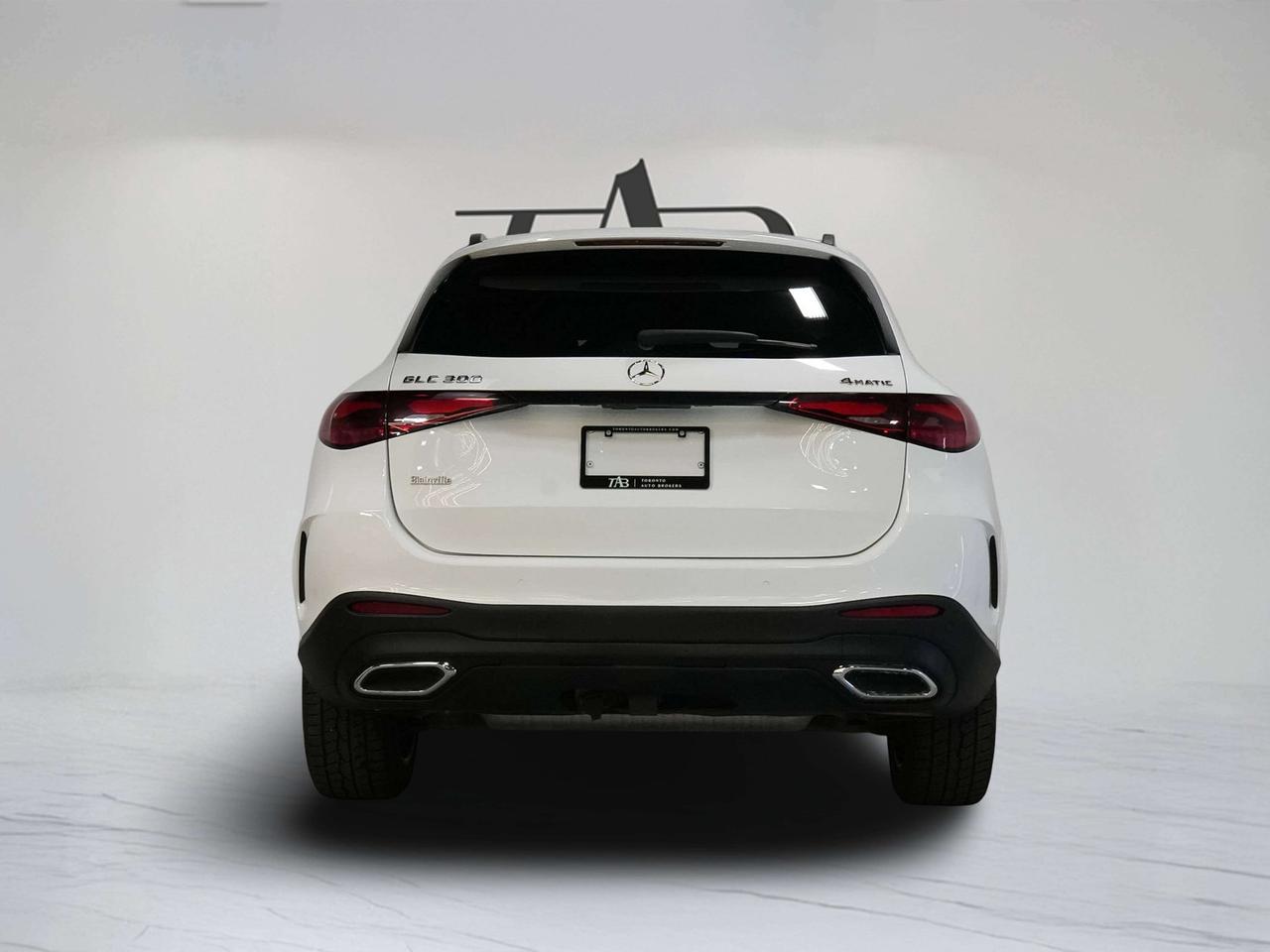 2023 Mercedes-Benz GLC 300 | AMG LINE | EXCLUSIVE PKG | NIGHT PKG Photo