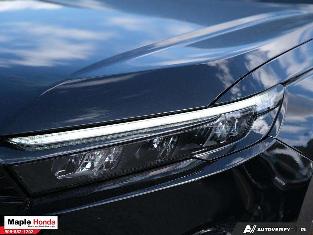 2024 Honda CR-V Leather Seats| Sunroof| Heated Seats| Auto Start| Photo