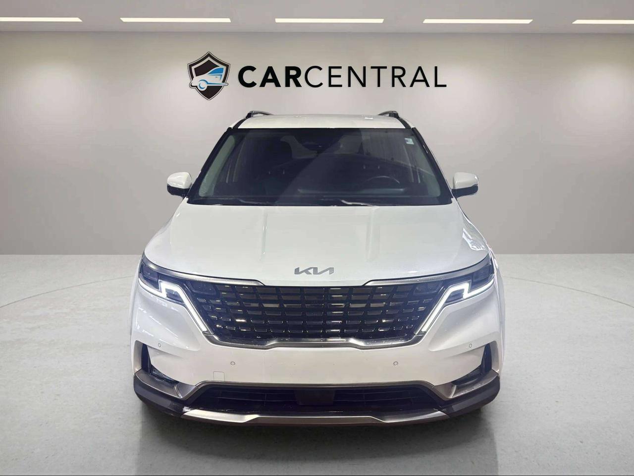 2023 Kia Carnival EX| CLEAN CARFAX| ONE OWNER| PWR DOORS & LIFTGATE Photo