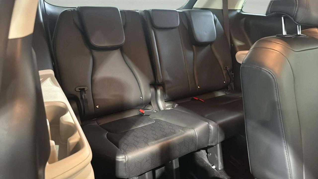 2023 Kia Carnival EX| CLEAN CARFAX| ONE OWNER| PWR DOORS & LIFTGATE Photo