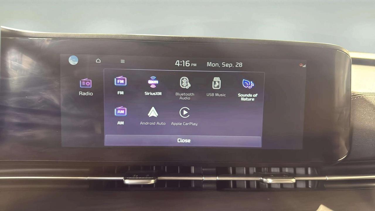2023 Kia Carnival EX| CLEAN CARFAX| ONE OWNER| PWR DOORS & LIFTGATE Photo