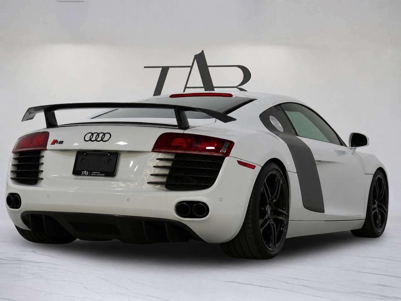 2012 Audi R8 MANUAL | B&O | REAR SPOILER Photo