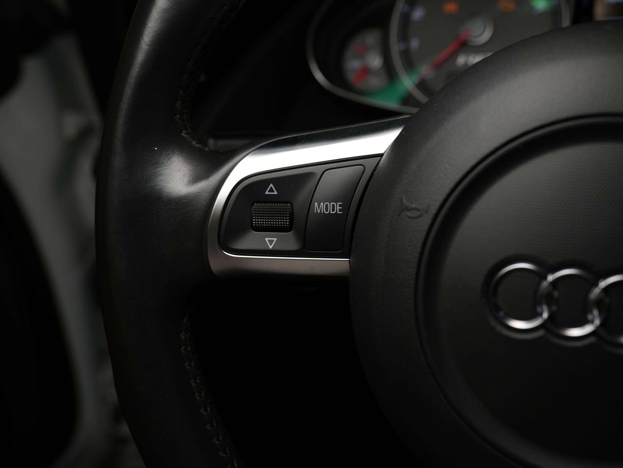 2012 Audi R8 MANUAL | B&O | REAR SPOILER Photo