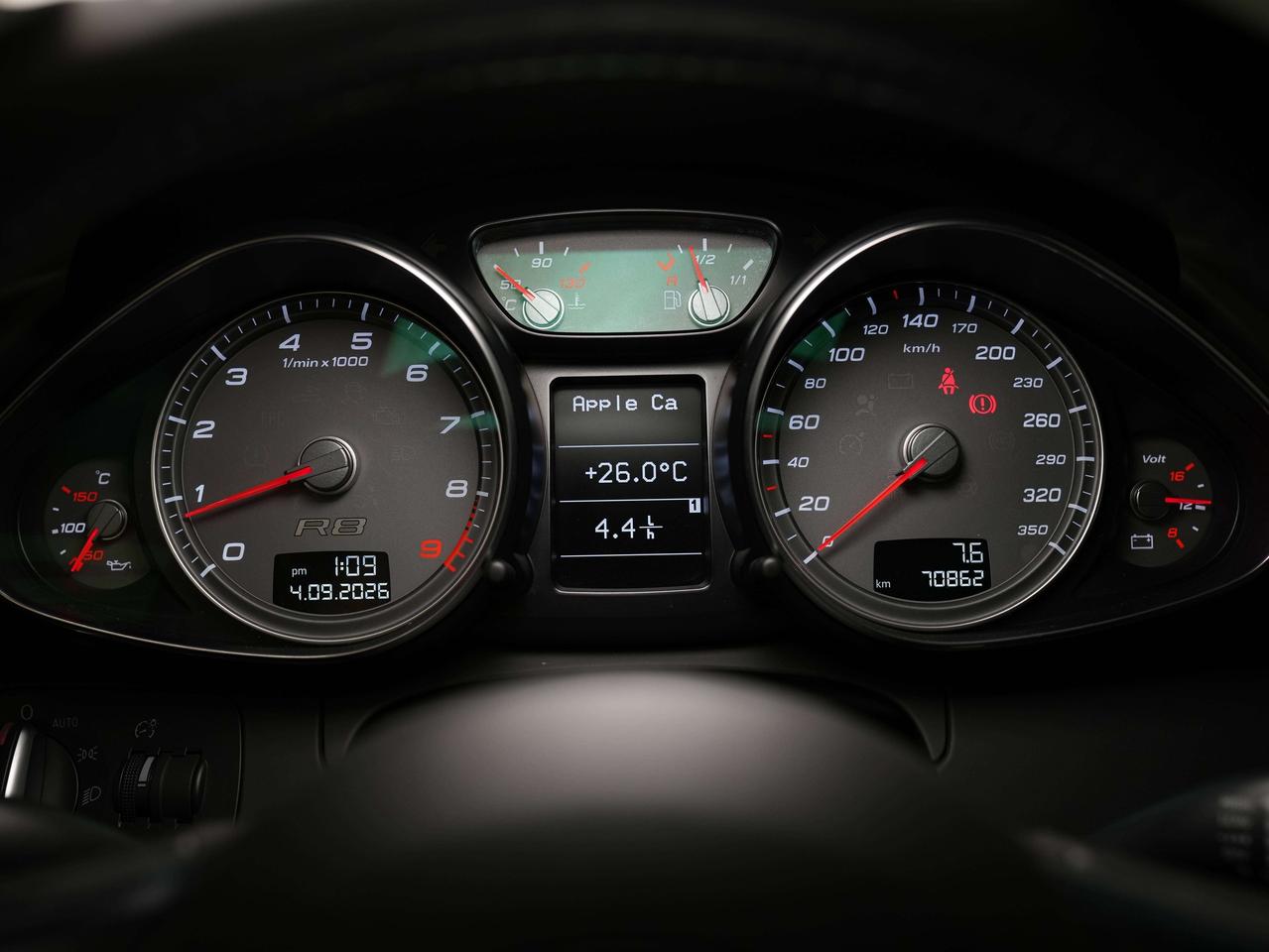 2012 Audi R8 MANUAL | B&O | REAR SPOILER Photo