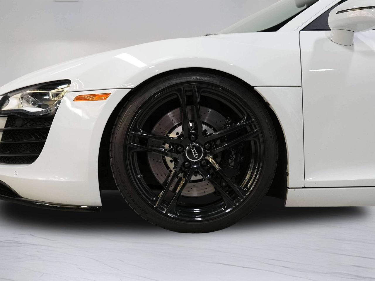 2012 Audi R8 MANUAL | B&O | REAR SPOILER Photo
