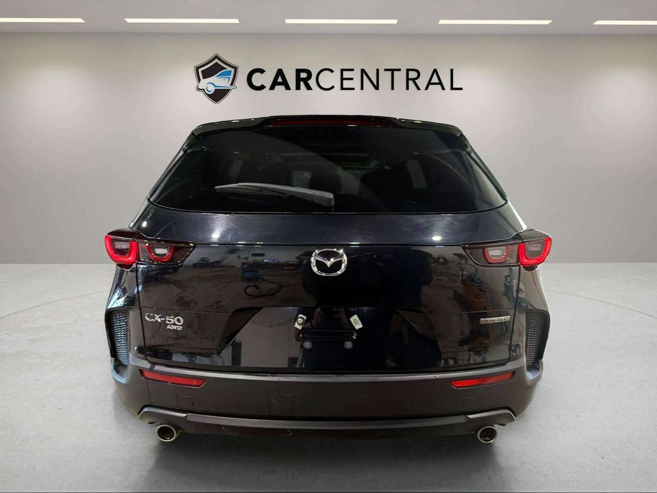 2024 Mazda CX-50 GS-L| CLEAN CARFAX| SUNROOF| BLIND SPOT| CARPLAY Photo