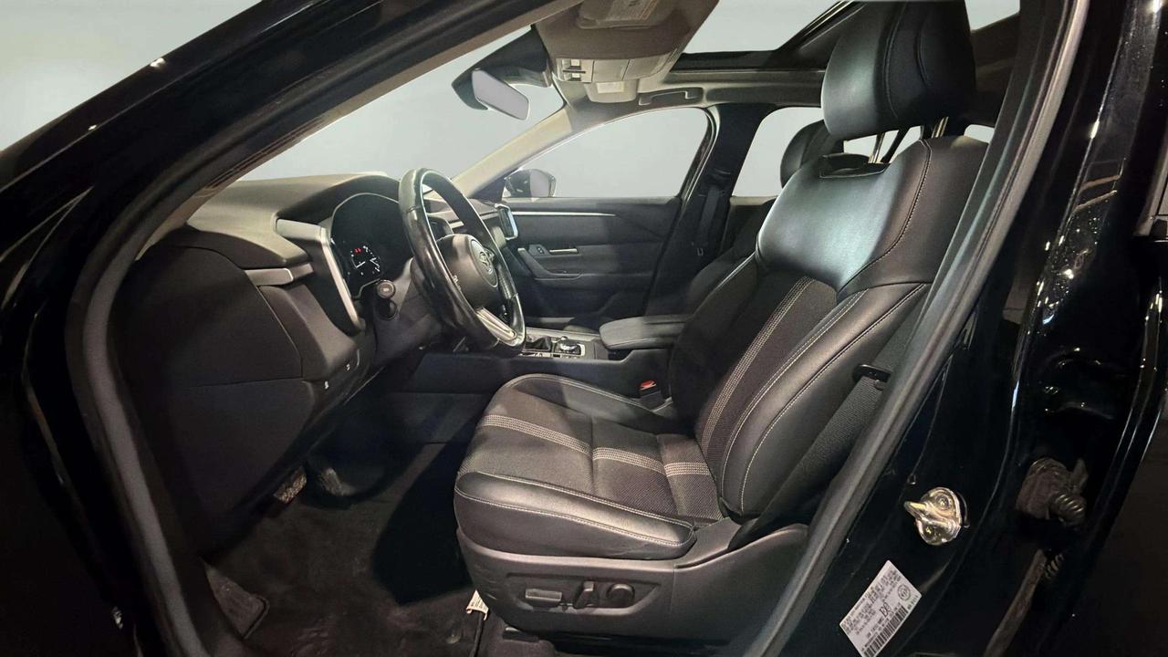 2024 Mazda CX-50 GS-L| CLEAN CARFAX| SUNROOF| BLIND SPOT| CARPLAY Photo