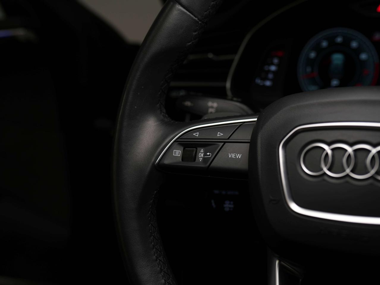 2021 Audi Q8 TECHNIK | S-LINE | 21 IN Photo