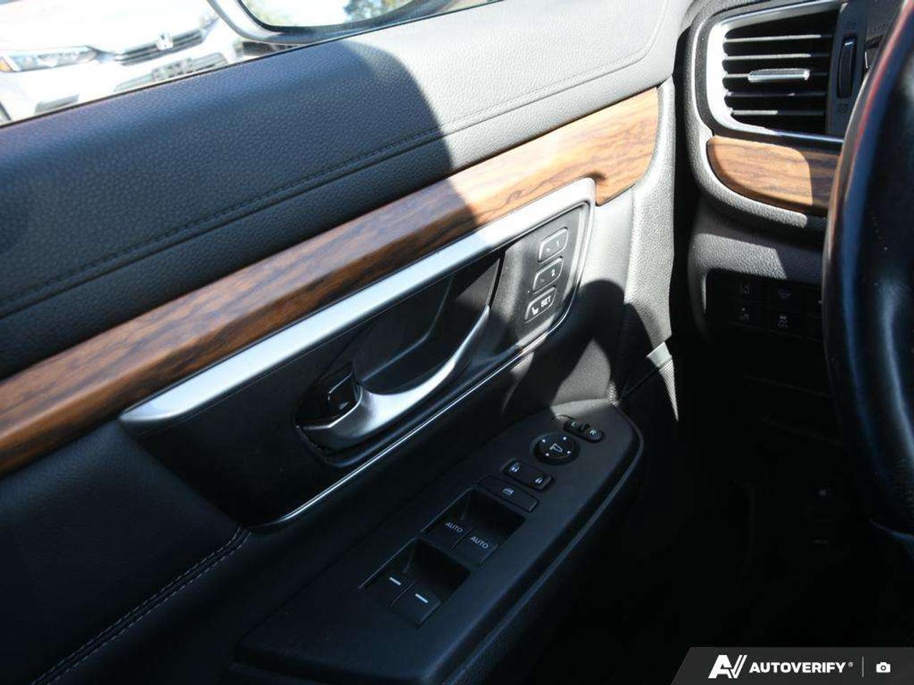 2017 Honda CR-V EX-L Photo