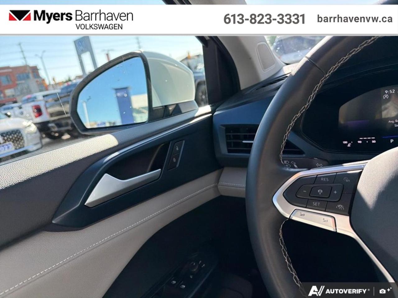 2024 Volkswagen Taos Comfortline 4MOTION  -  Heated Seats Photo