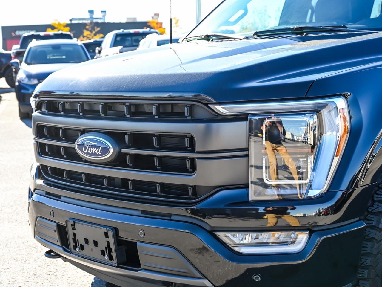 2023 Ford F-150 Lariat Photo