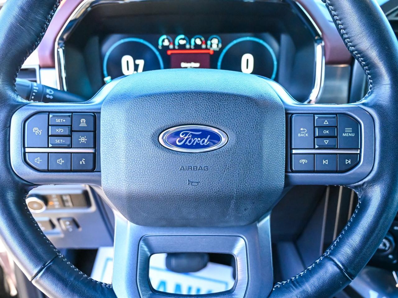 2023 Ford F-150 Lariat Photo