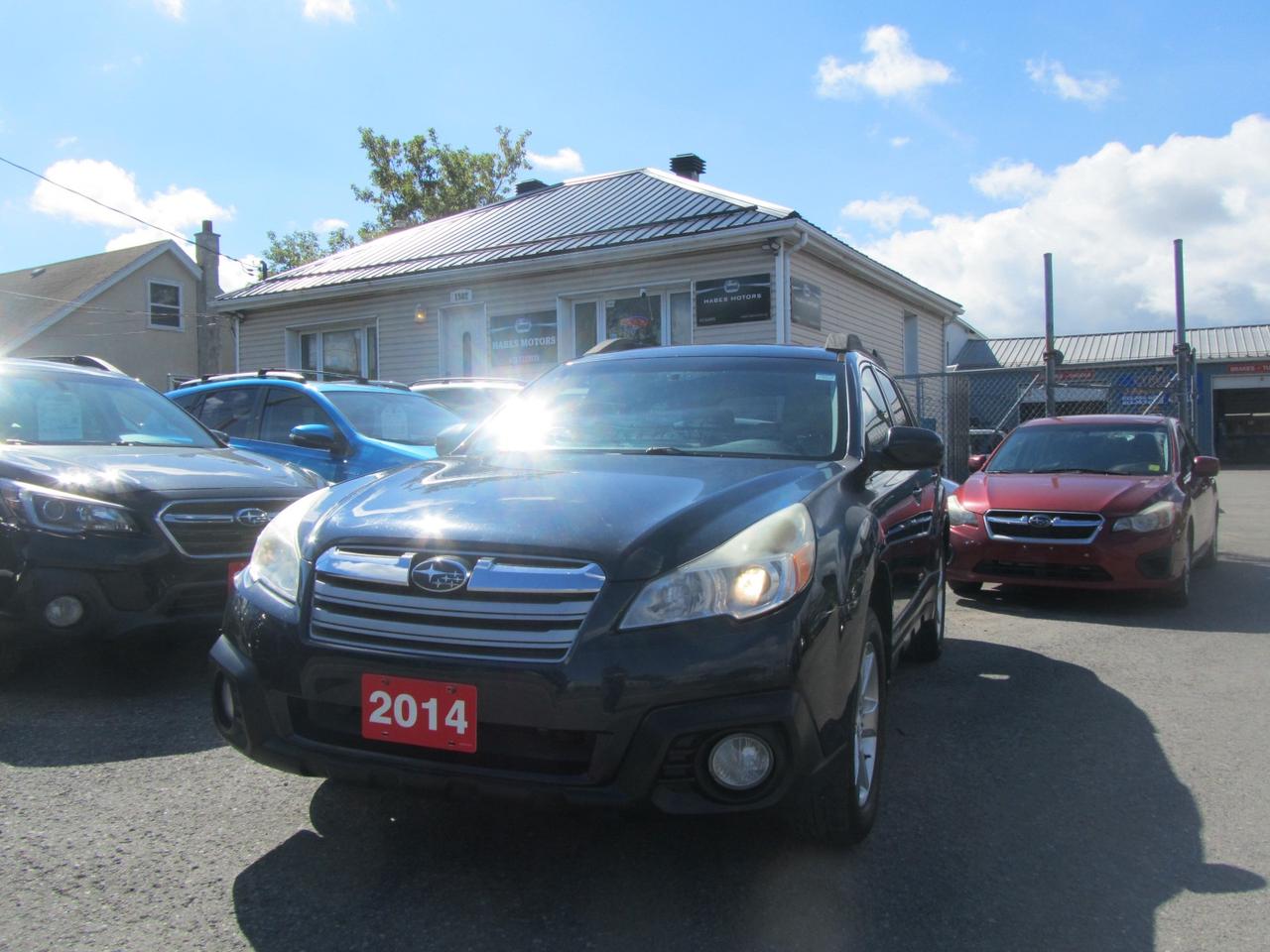 2014 Subaru Outback 4dr Wgn H4 Auto 2.5i Limited Photo0