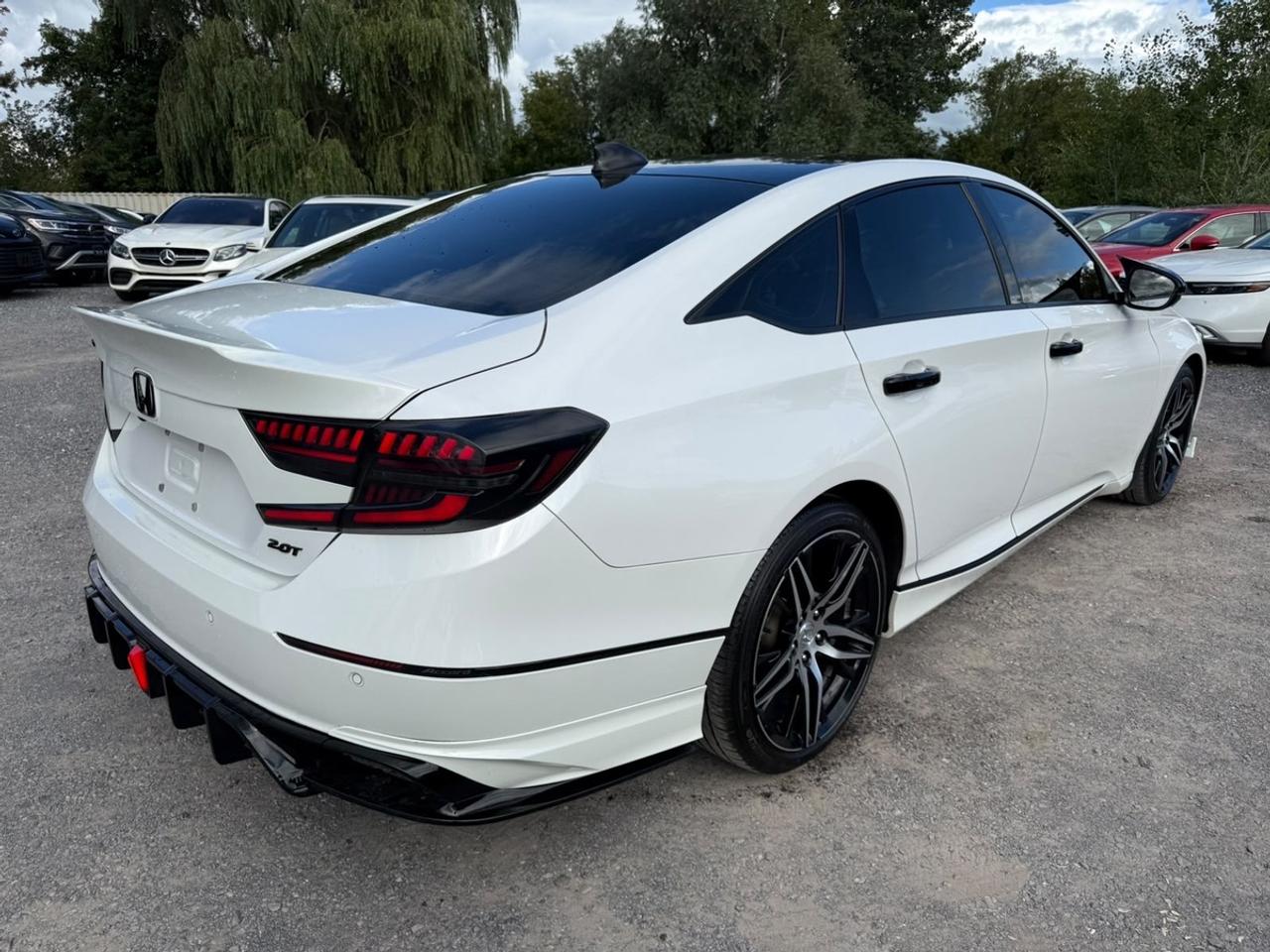 2022 Honda Accord Touring Photo