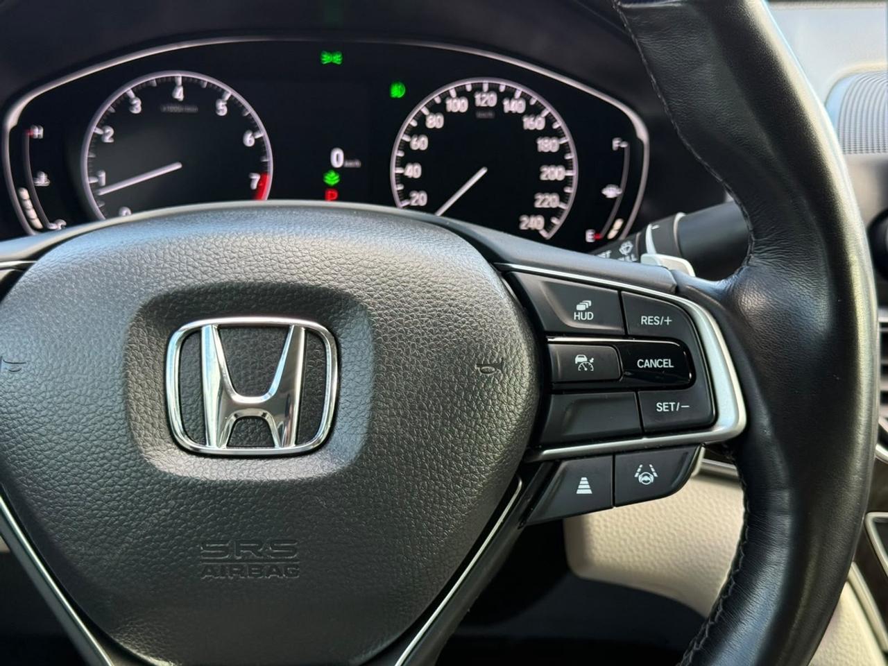 2022 Honda Accord Touring Photo