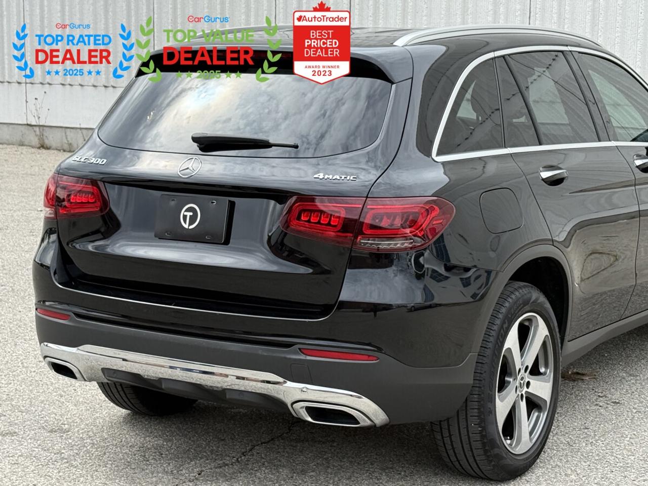 2022 Mercedes-Benz GLC PREMIUM PKG | FULLY SERVICED AT MB | PANO | APPLE CARPLAY | LOADED Photo