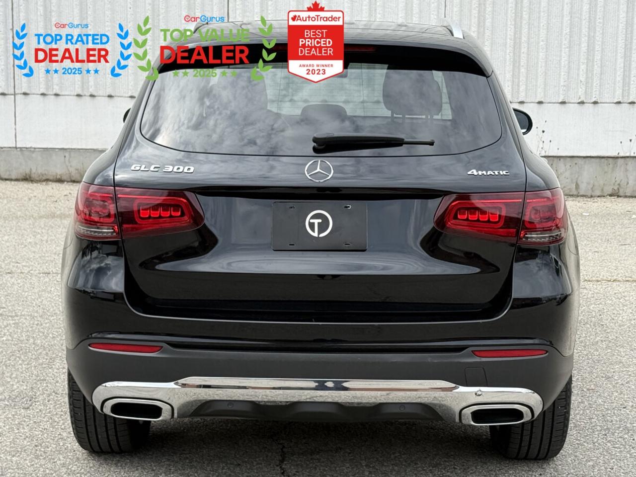 2022 Mercedes-Benz GLC PREMIUM PKG | FULLY SERVICED AT MB | PANO | APPLE CARPLAY | LOADED Photo