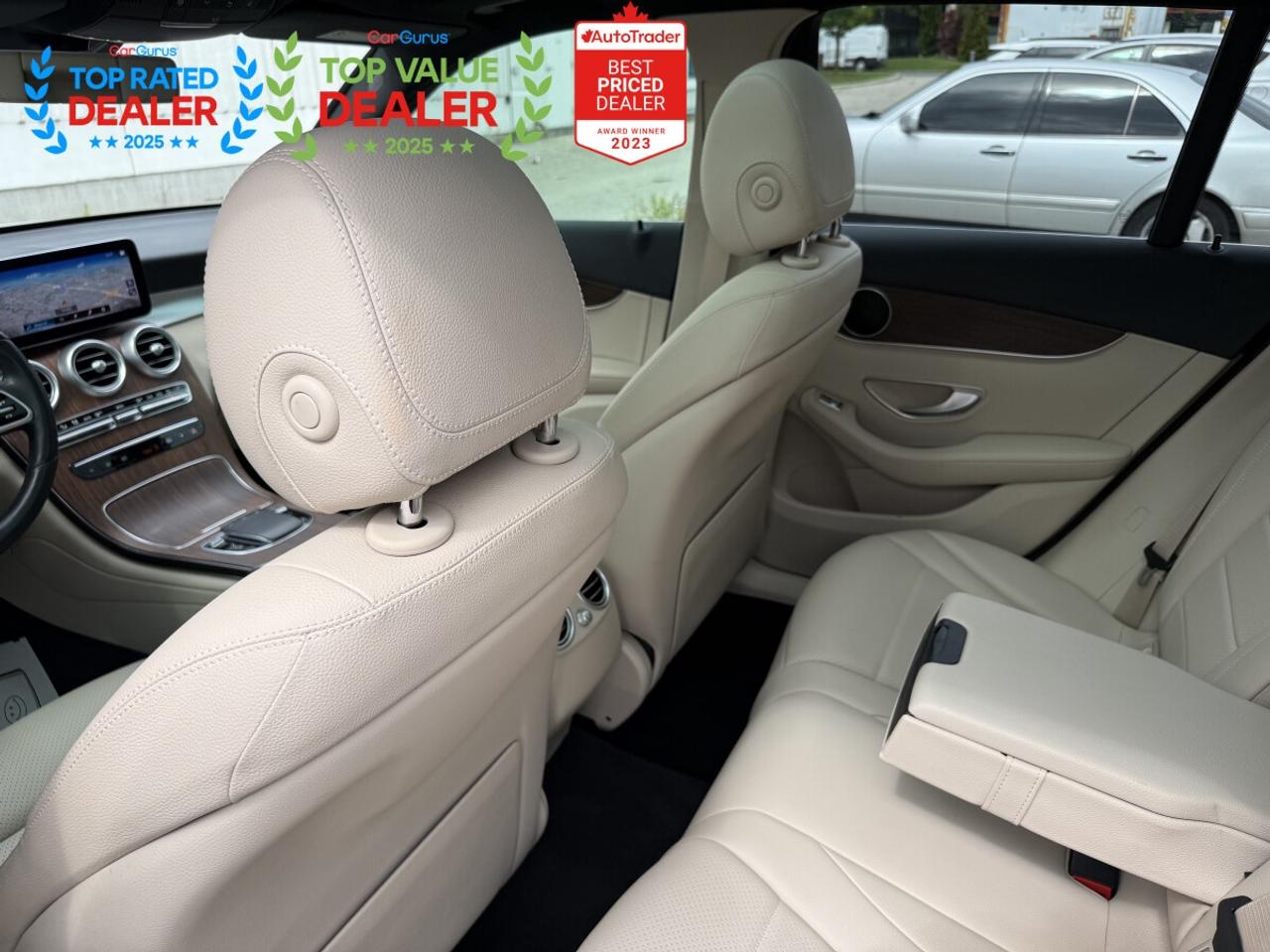 2022 Mercedes-Benz GLC PREMIUM PKG | FULLY SERVICED AT MB | PANO | APPLE CARPLAY | LOADED Photo