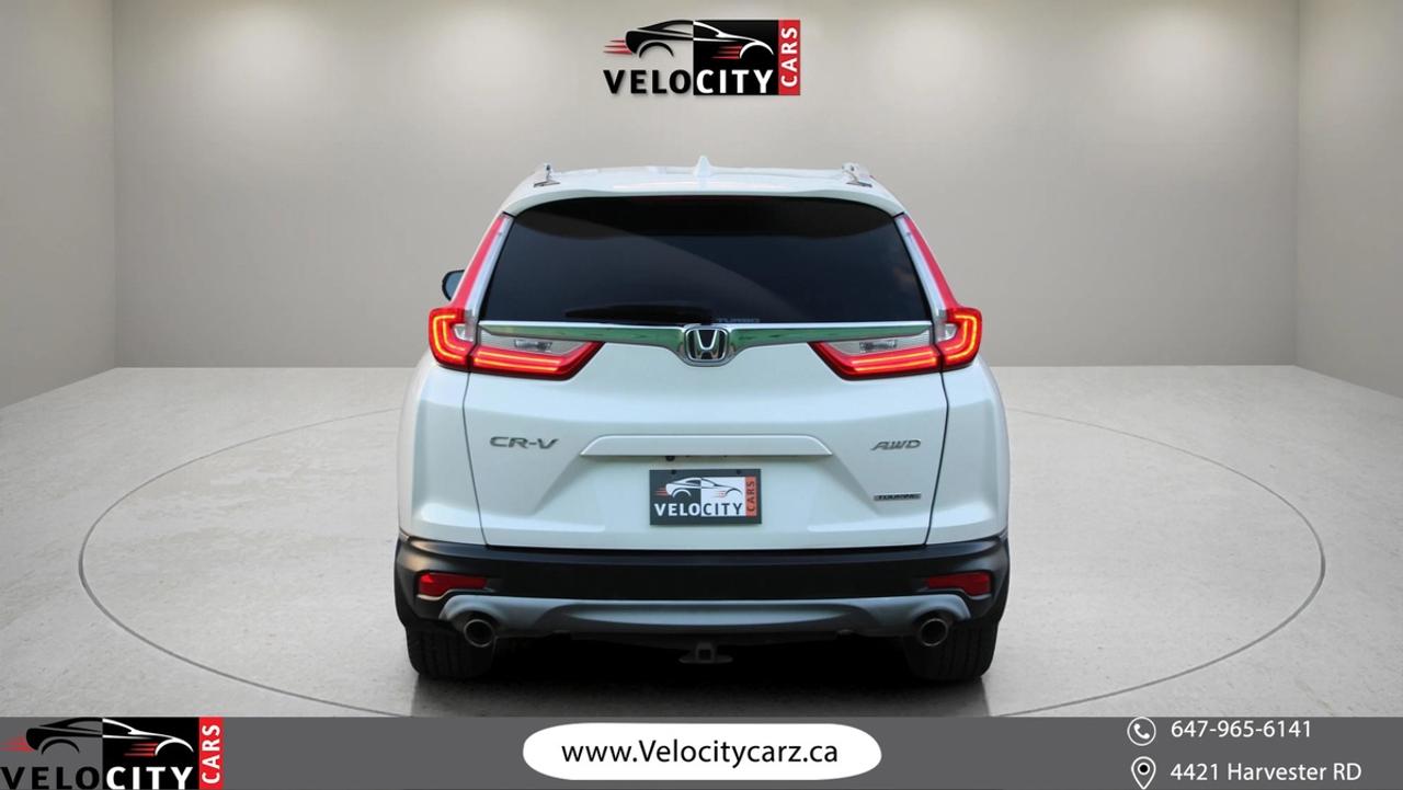 2017 Honda CR-V Touring Photo