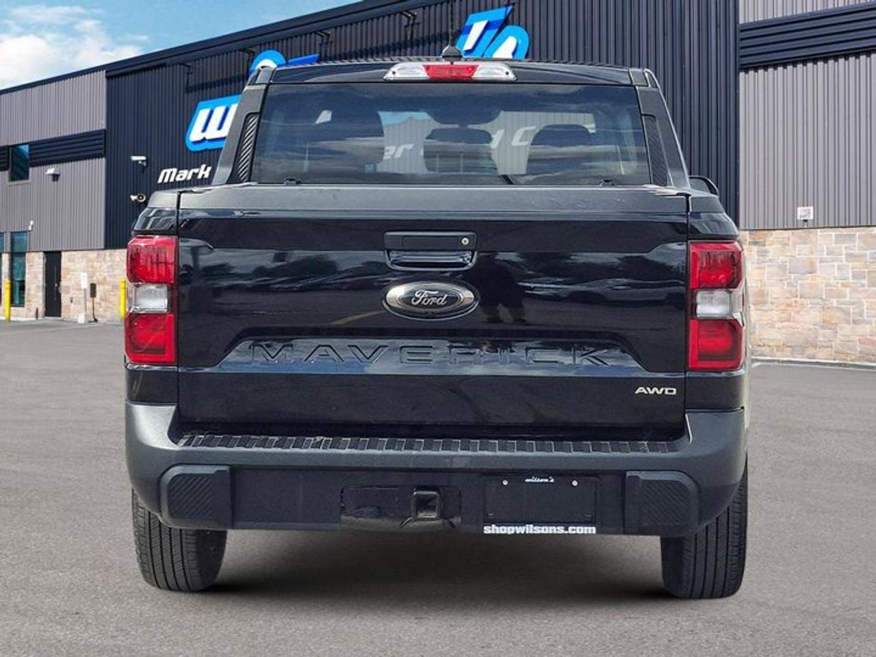 2024 Ford Maverick XLT AWD | Luxury Pkg | Co-Pilot 360 | Black Appearance PKG | 18" Alloys | Heated Wheel | and More ! Photo