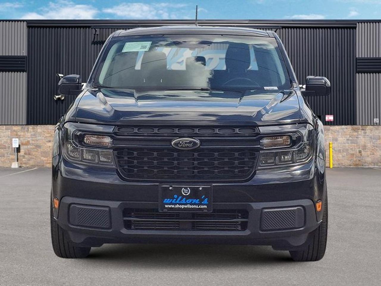 2024 Ford Maverick XLT AWD | Luxury Pkg | Co-Pilot 360 | Black Appearance PKG | 18" Alloys | Heated Wheel | and More ! Photo