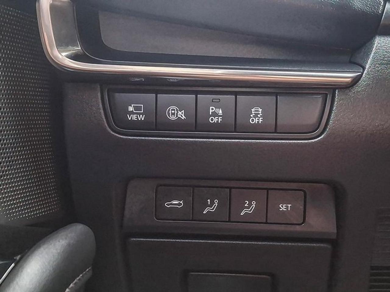 2025 Mazda MAZDA3 GT | Leather | Sunroof | Nav | Heated Wheel + Seats | Power Seat | CarPlay + Android & More! Photo